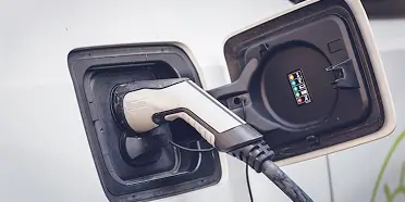 idea-elec-expertise-bornes-de-recharge-vehicules-electriques